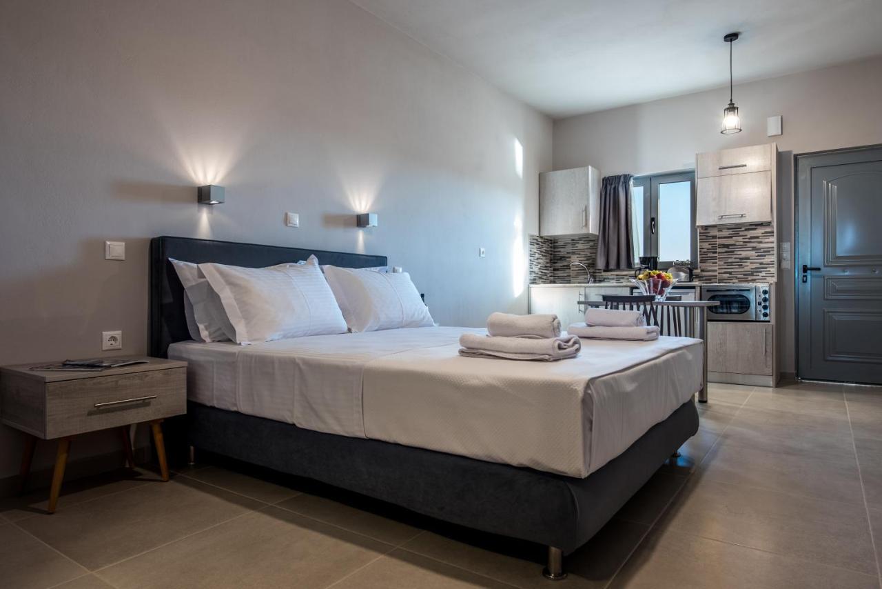Asteri Suite Makrýgialos Exterior foto